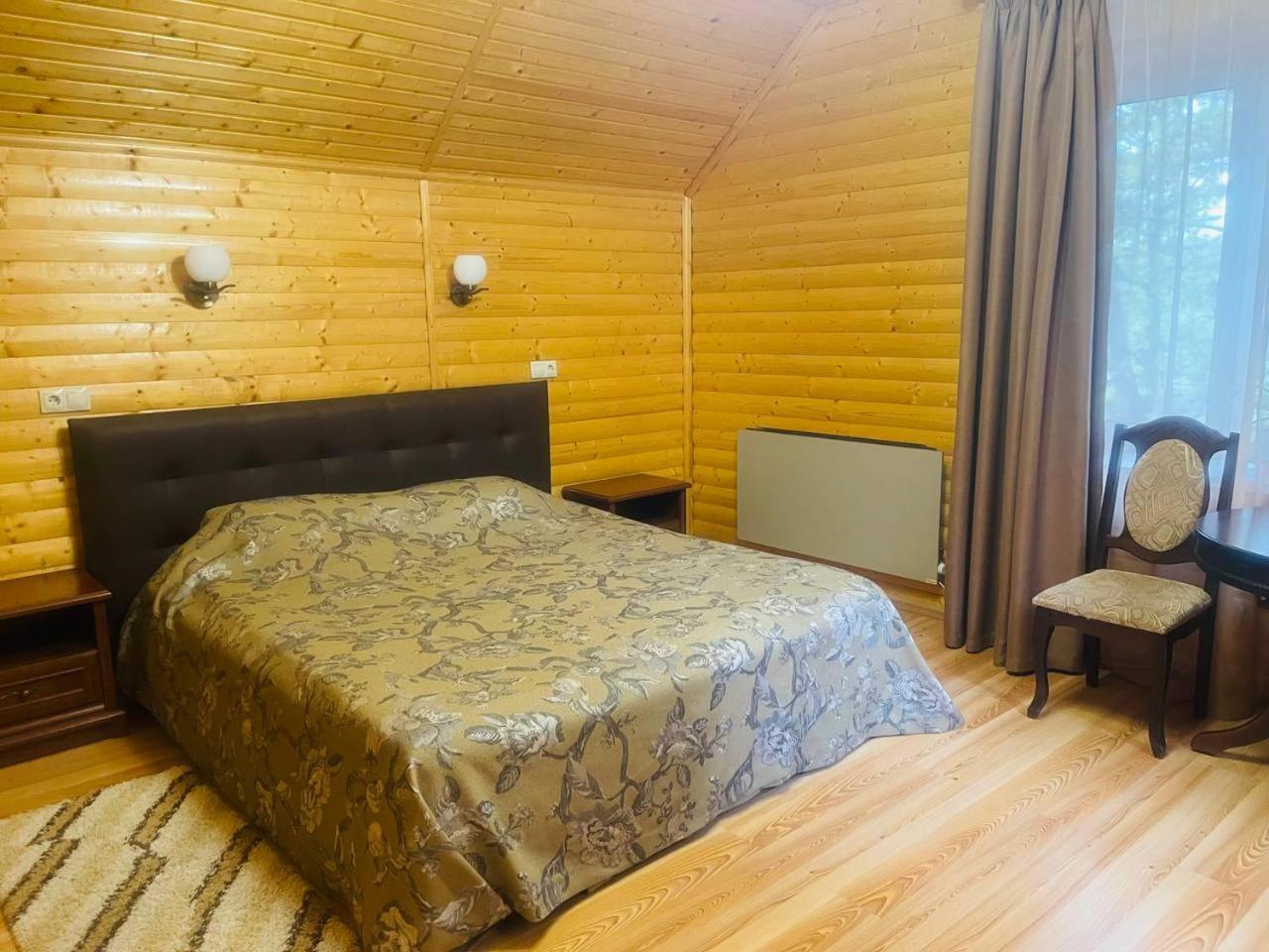 Ethno Complex Ukrayinske Selo Hotel Buzovaya Екстериор снимка