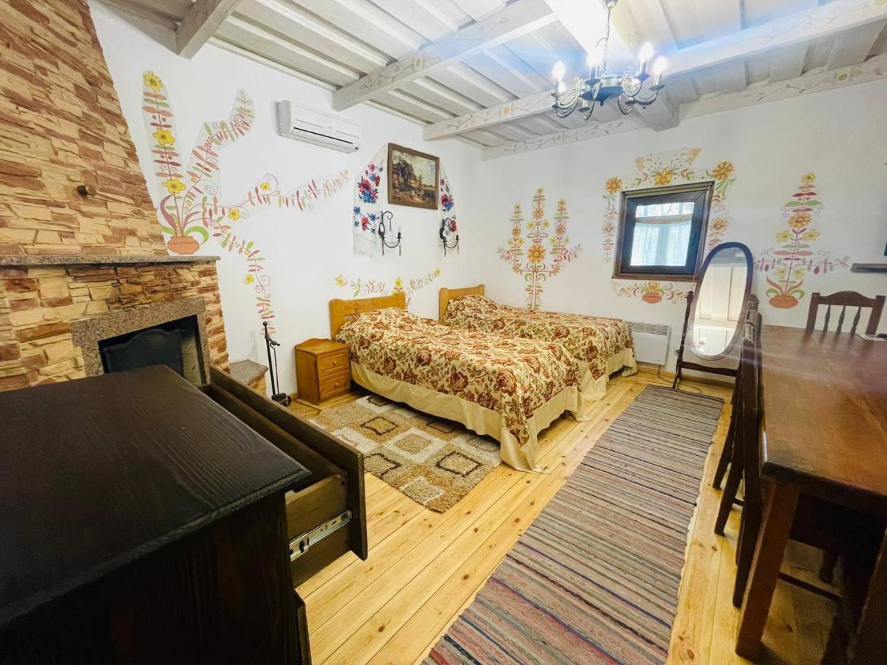 Ethno Complex Ukrayinske Selo Hotel Buzovaya Екстериор снимка